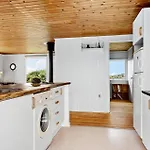Hébergement de vacances 4 Bedroom Beautiful In