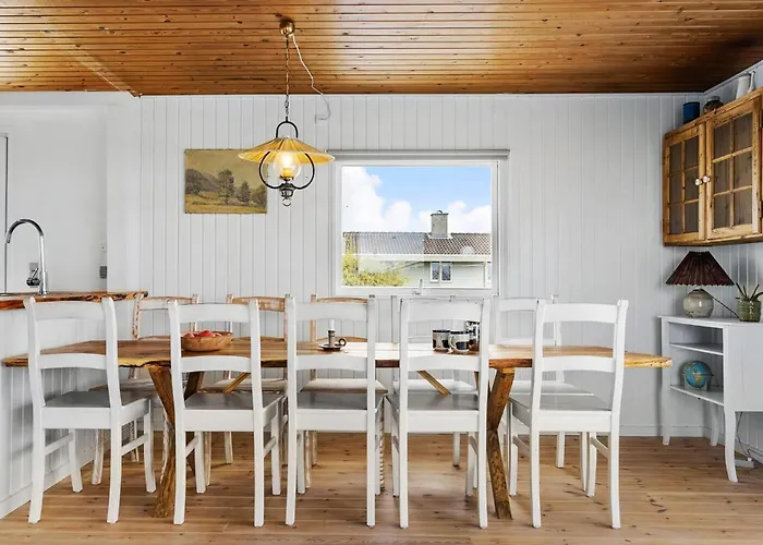 Semesterbostad 4 Bedroom Beautiful In Thisted